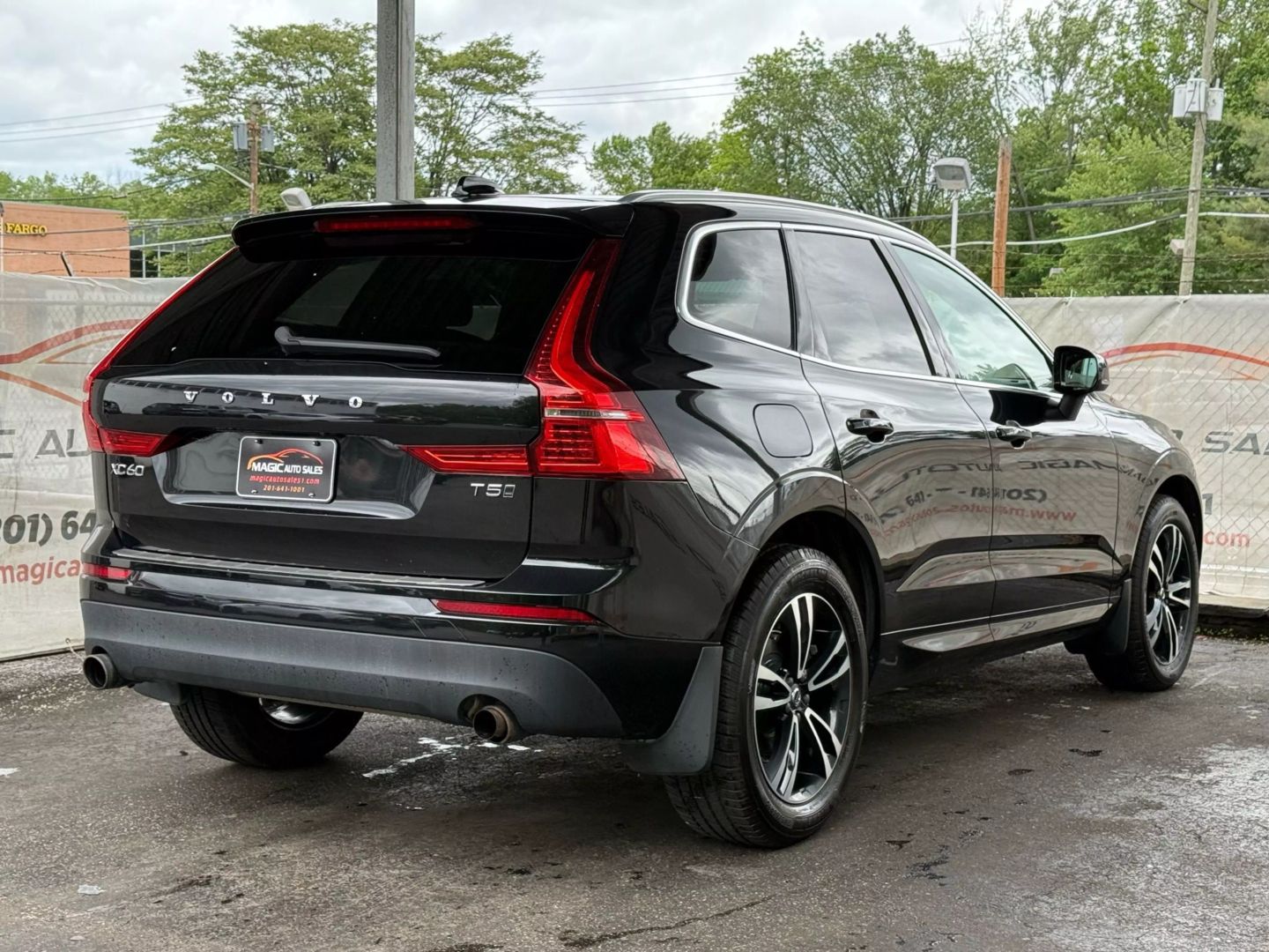 2018 Volvo Xc60 - Image 11