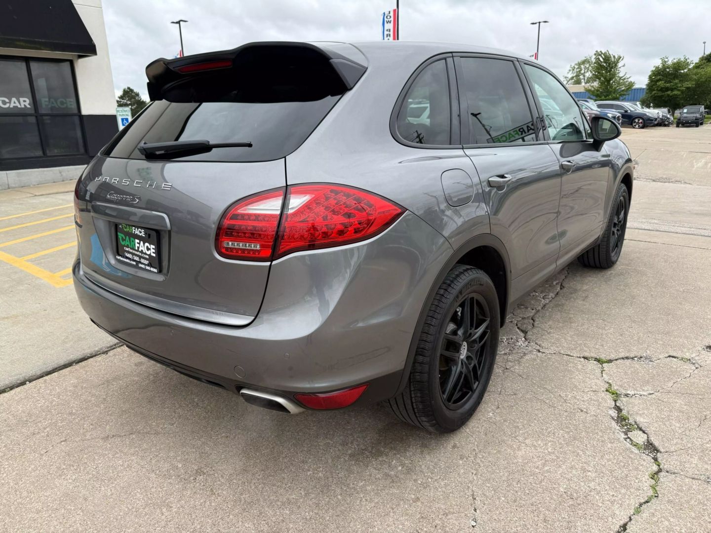 2013 Porsche Cayenne - Image 16