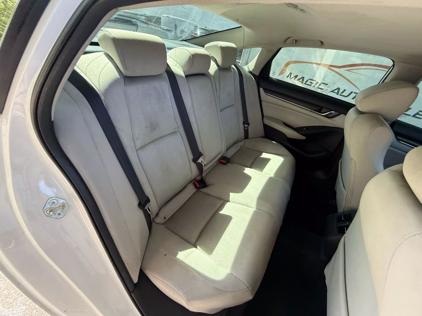 2018 Honda Accord - Image 23