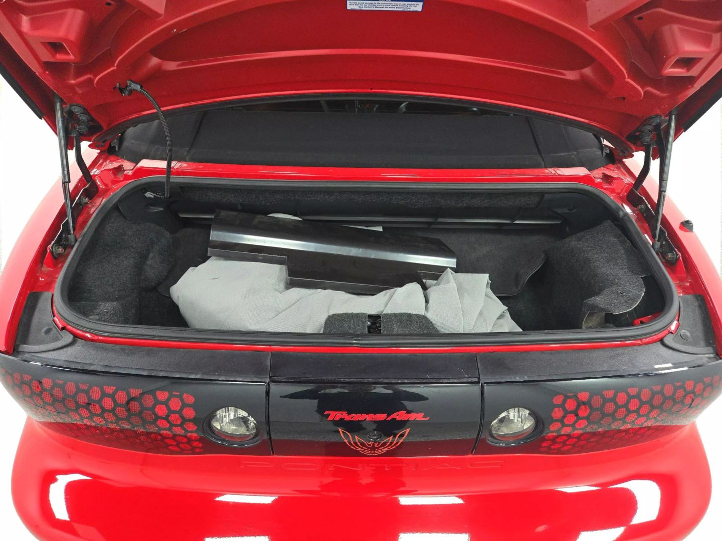 2000 Pontiac Firebird - Image 13