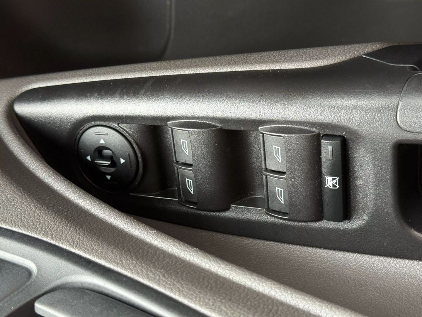 2019 Ford Transit Connect Passenger - Image 43