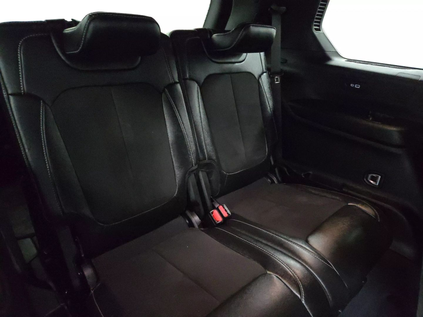 2023 Jeep Grand Cherokee L - Image 28