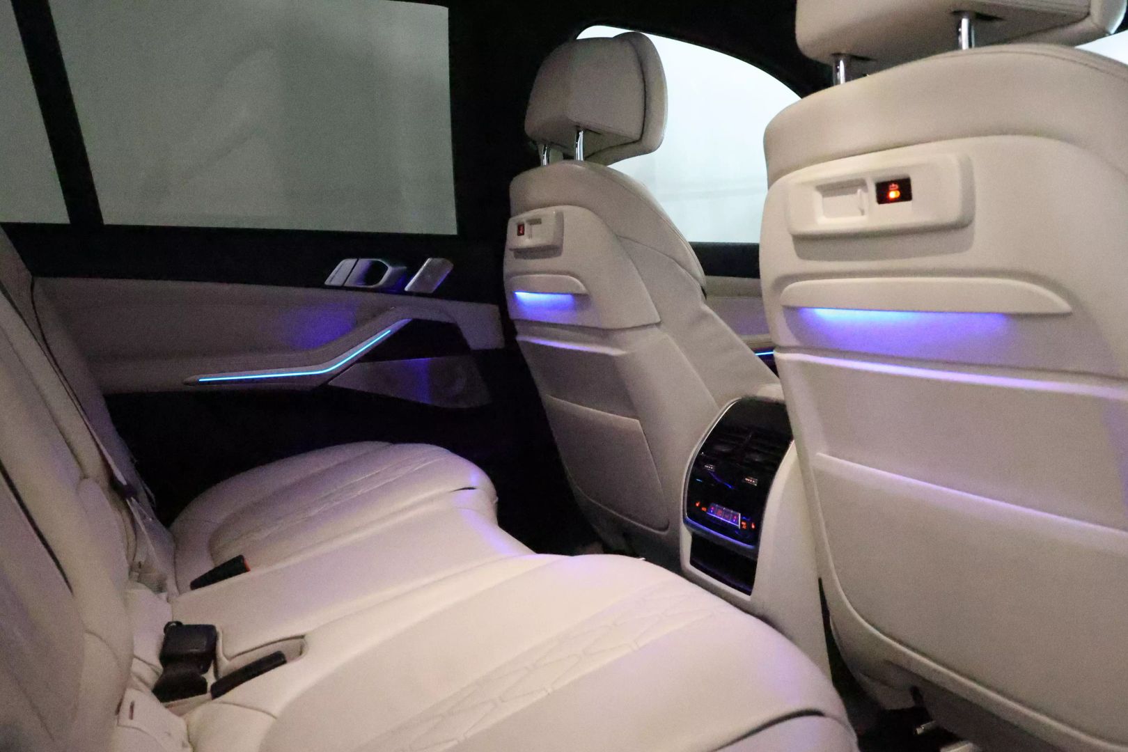 2019 Bmw X7 - Image 122