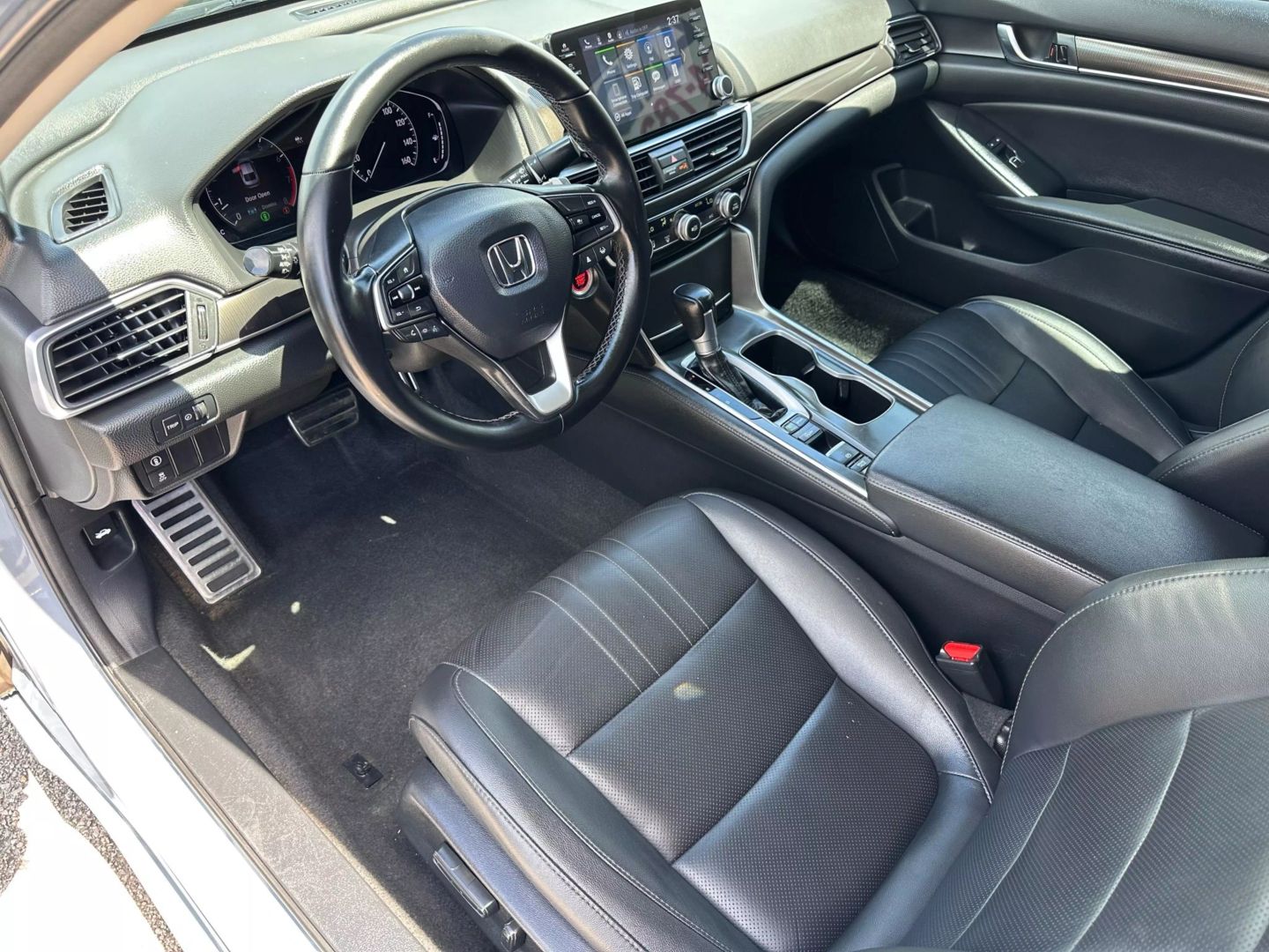 2021 Honda Accord - Image 13