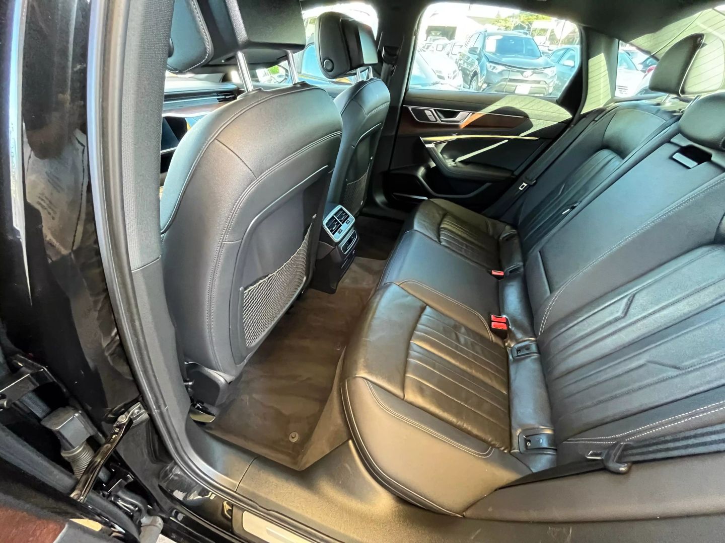 2019 Audi A6  Vin: Waul2af27kn097206 Stock Id: 097206 - Image 16