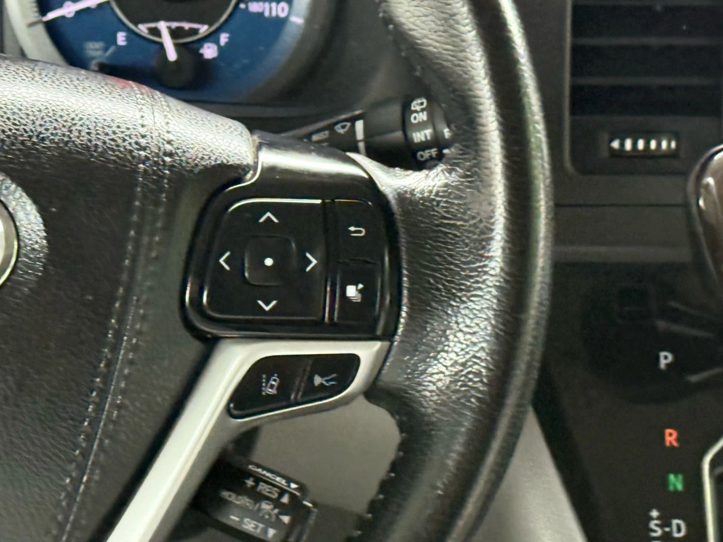 2020 Toyota Sienna - Image 33