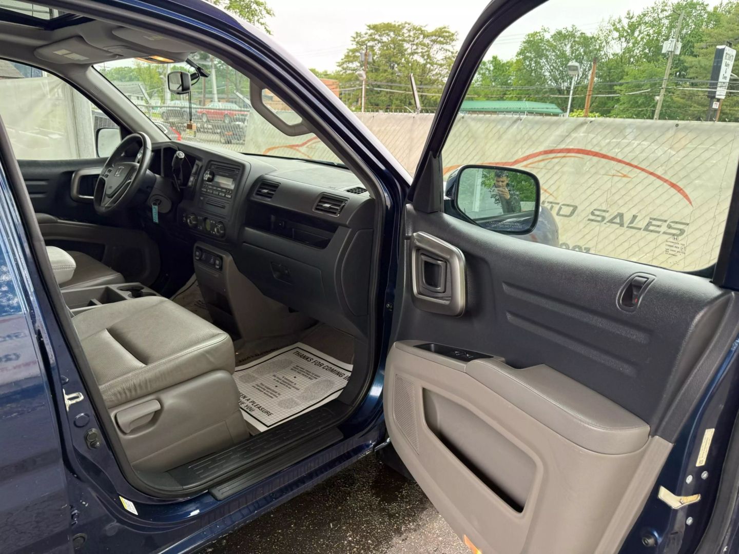 2014 Honda Ridgeline - Image 24