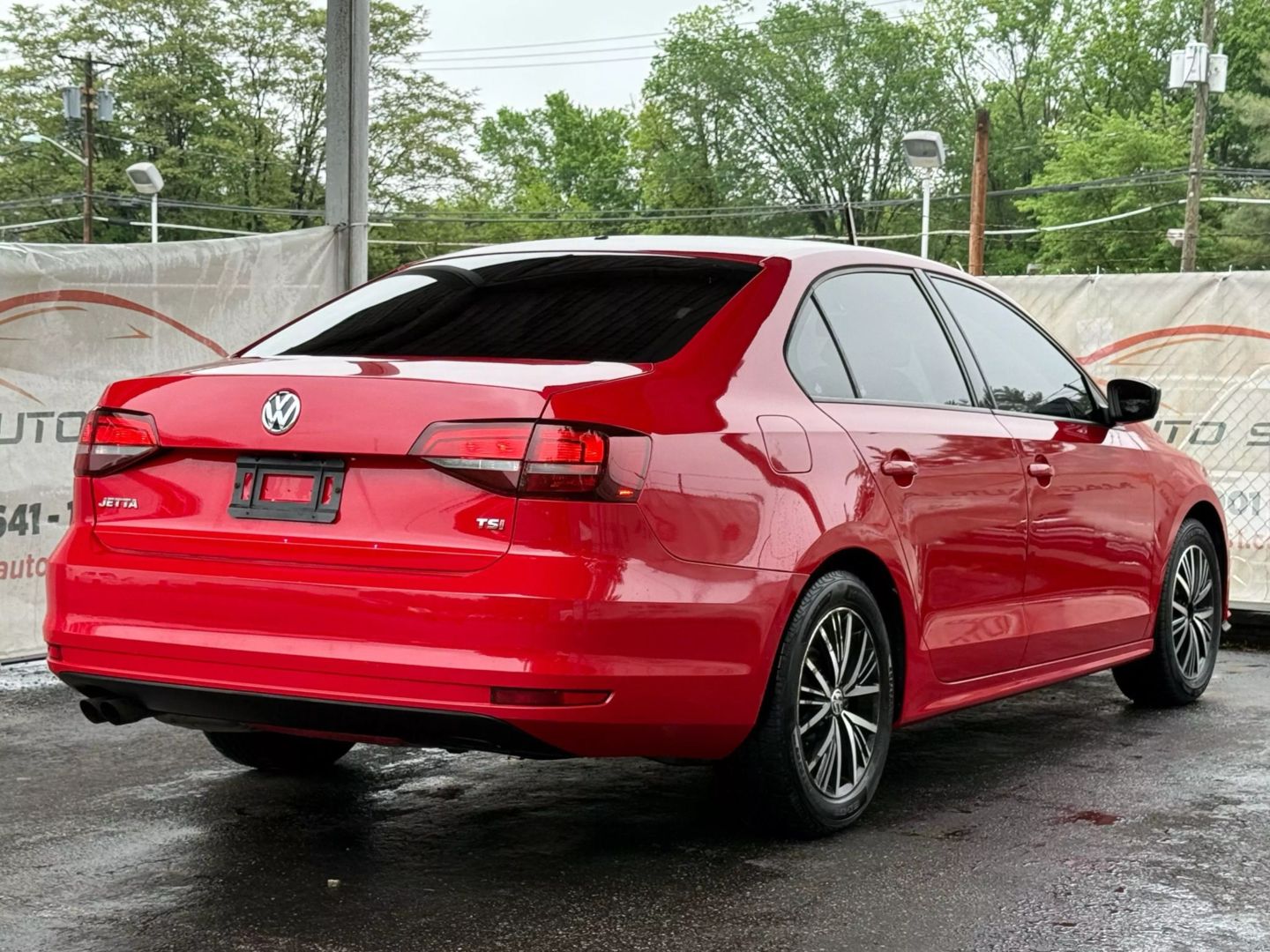 2018 Volkswagen Jetta - Image 9