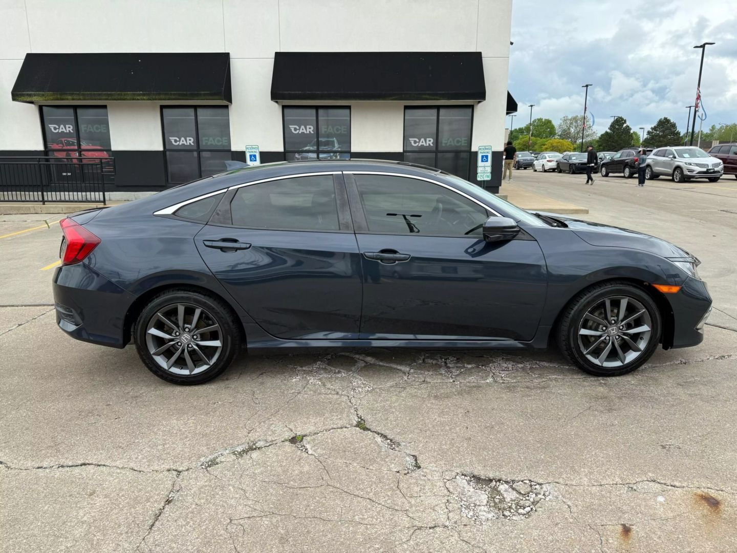 2019 Honda Civic - Image 15