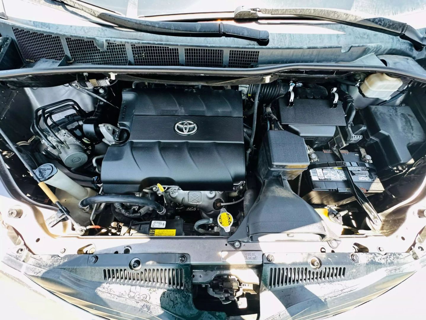 2014 Toyota Sienna - Image 20