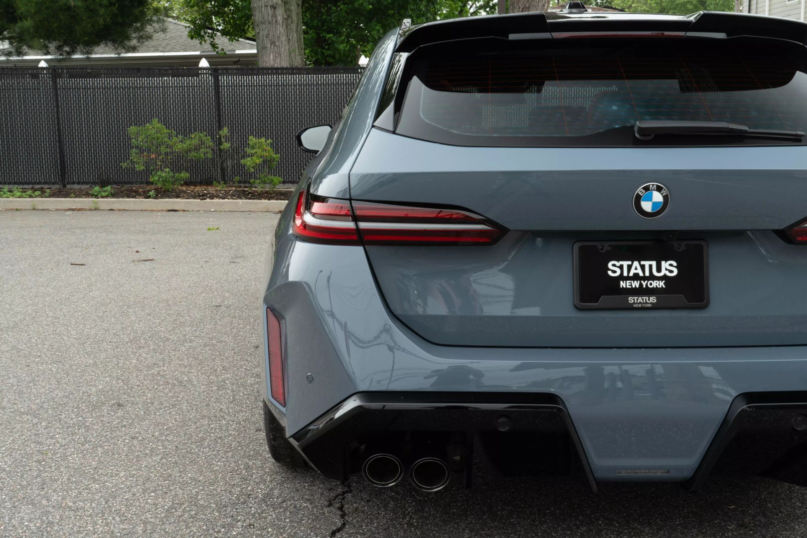 2025 Bmw M5 - Image 25