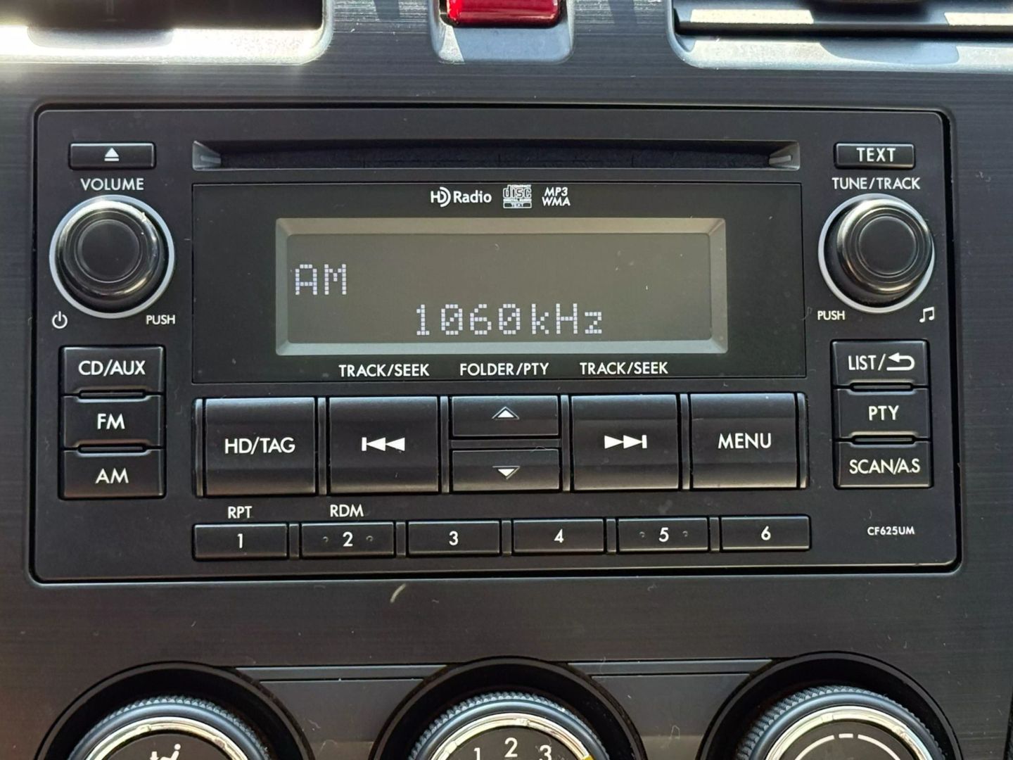 2015 Subaru Forester - Image 36