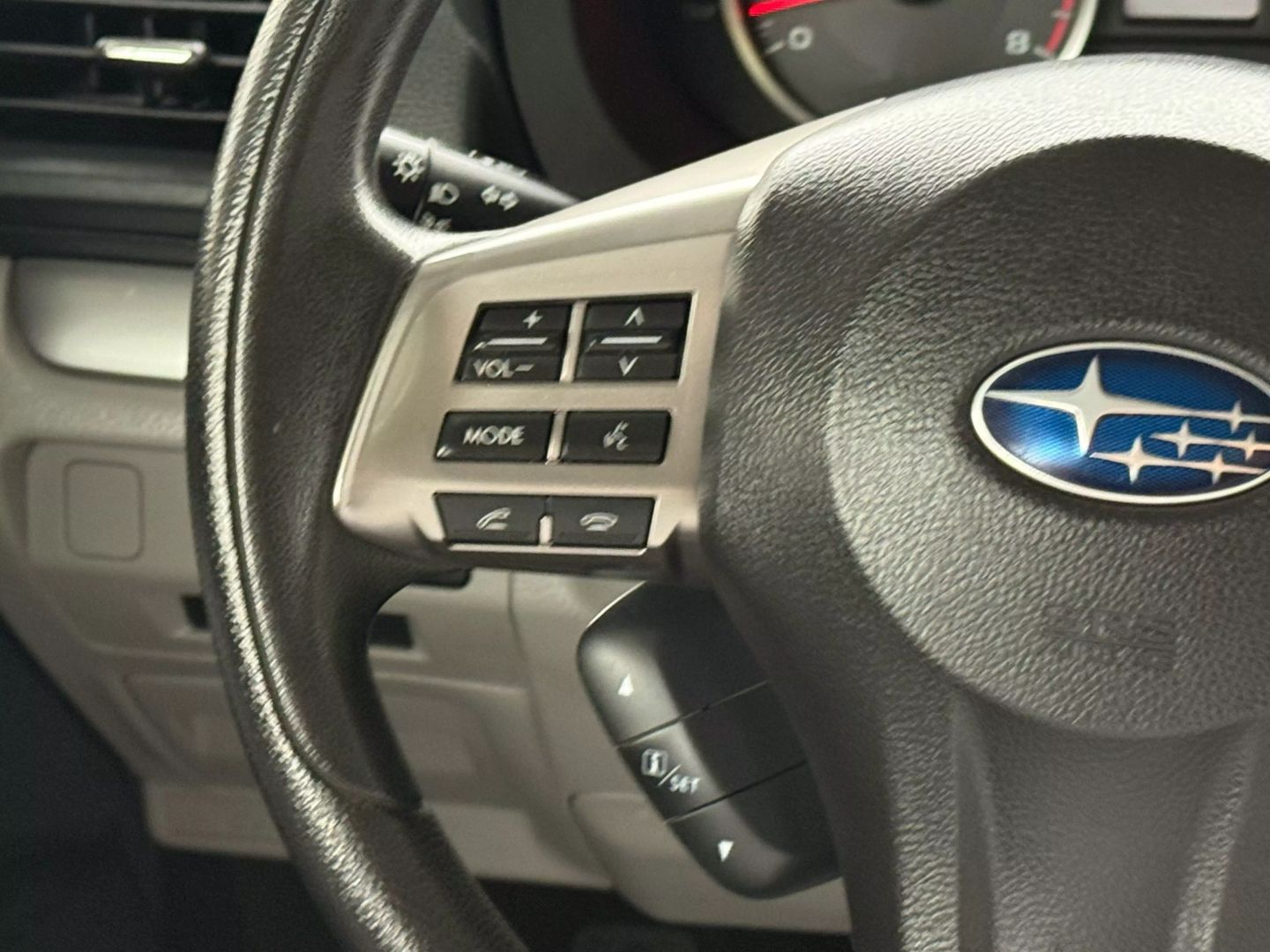 2015 Subaru Forester - Image 31