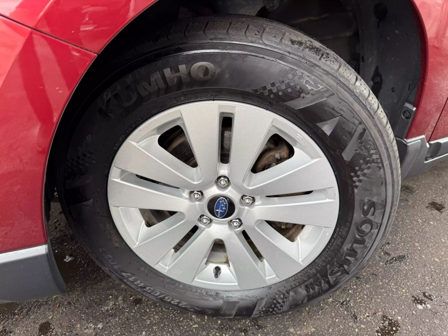 2017 Subaru Outback - Image 39