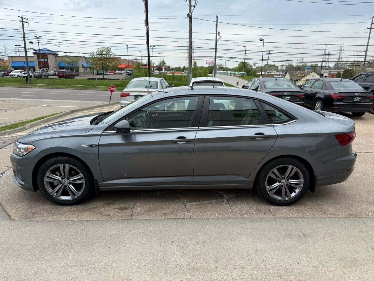 2021 Volkswagen Jetta - Image 6