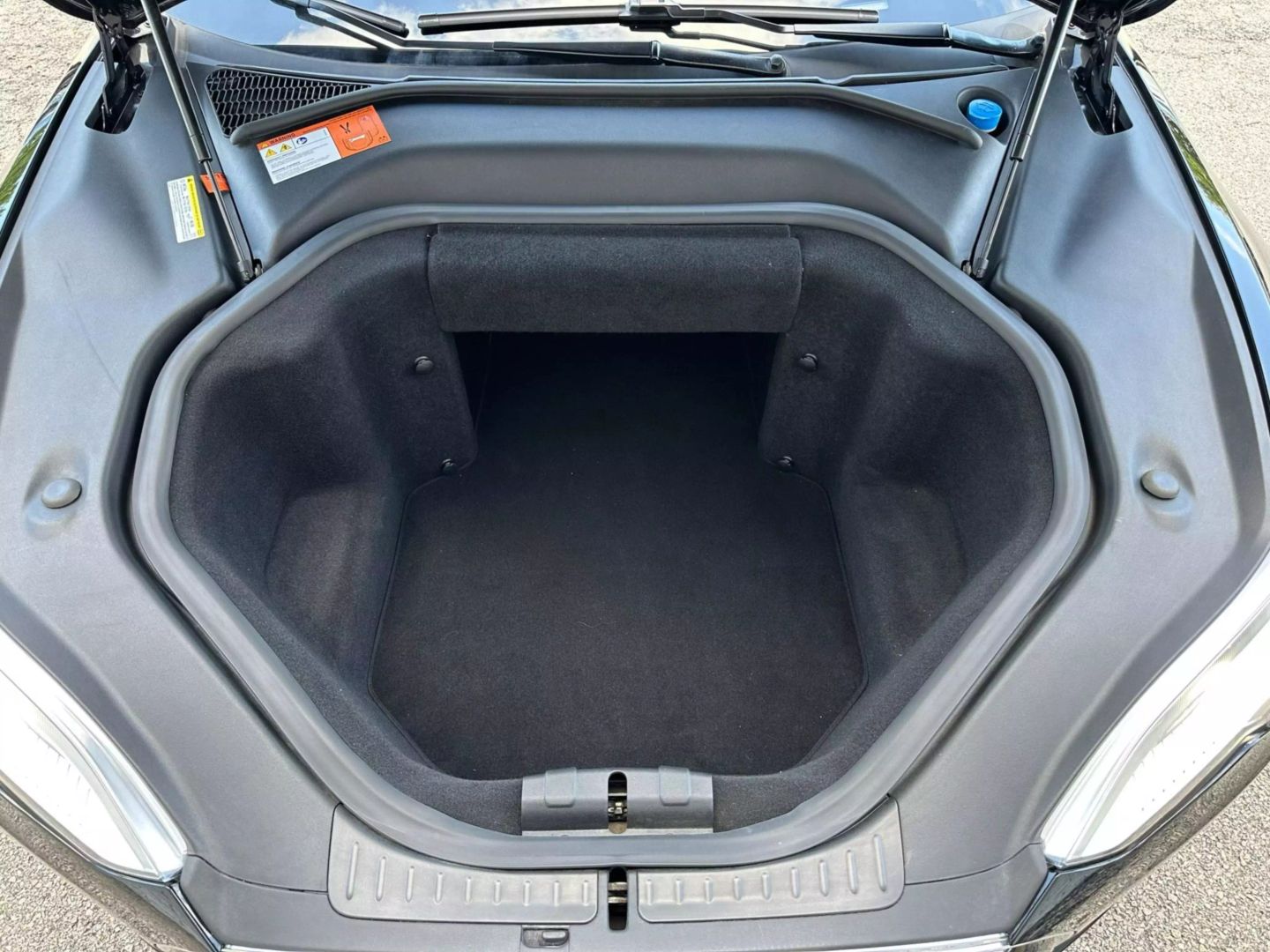 2014 Tesla Model S - Image 66
