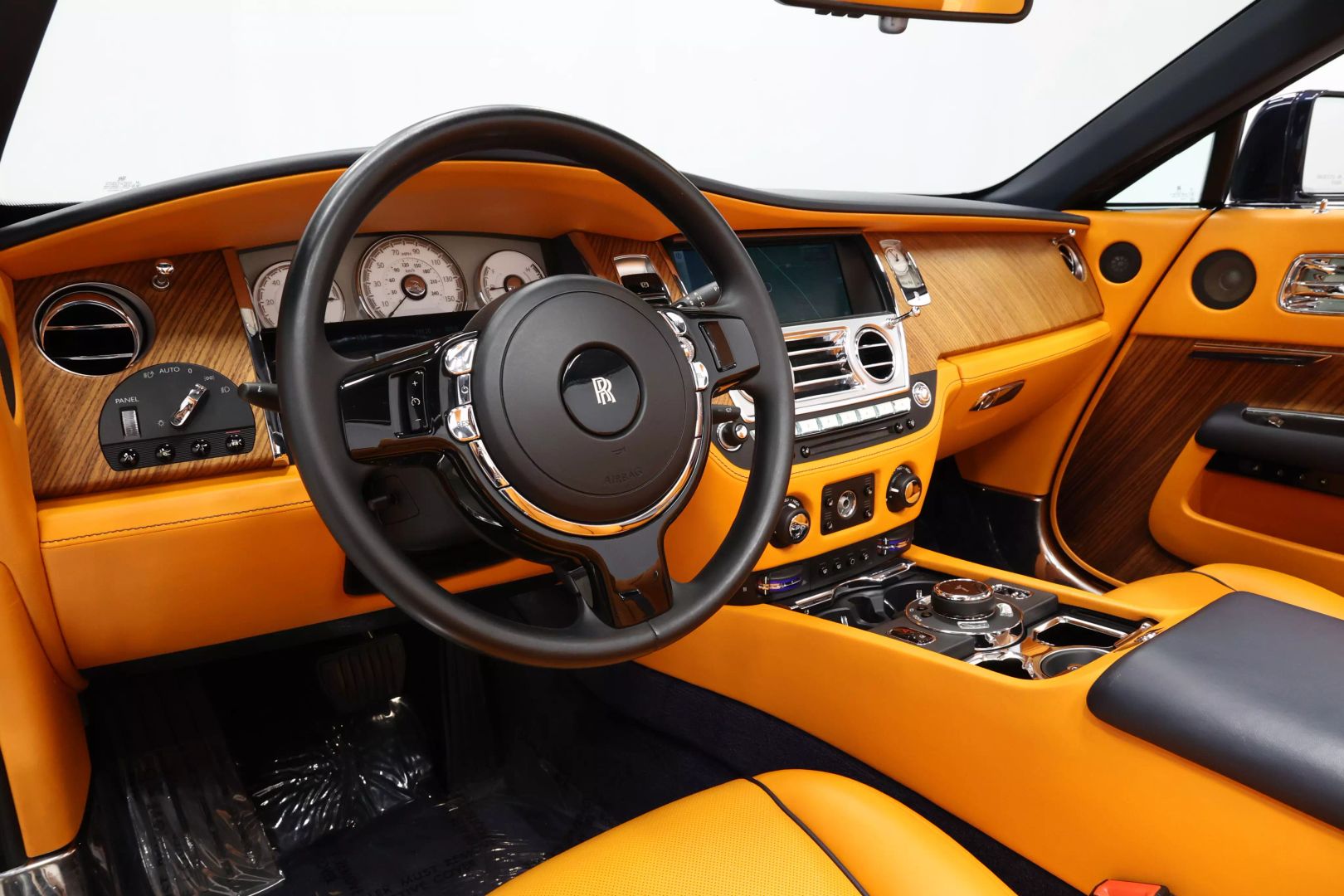 2016 Rolls-royce Dawn - Image 2