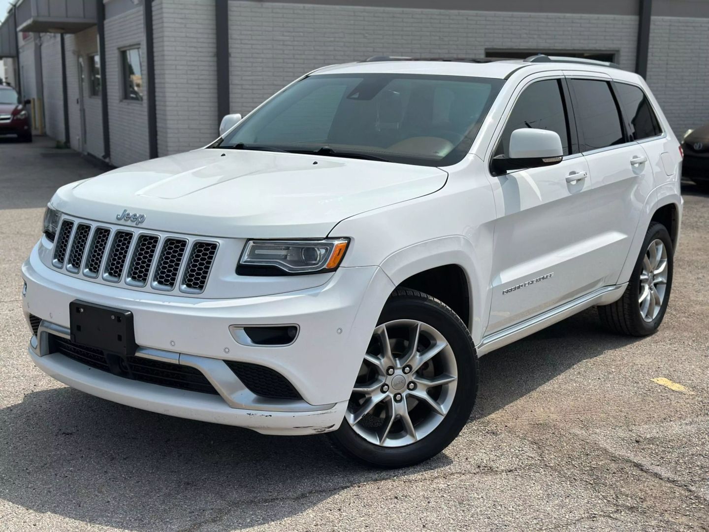 2015 Jeep Grand Cherokee - Image 2