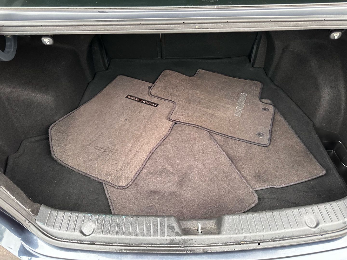 2014 Hyundai Sonata - Image 18