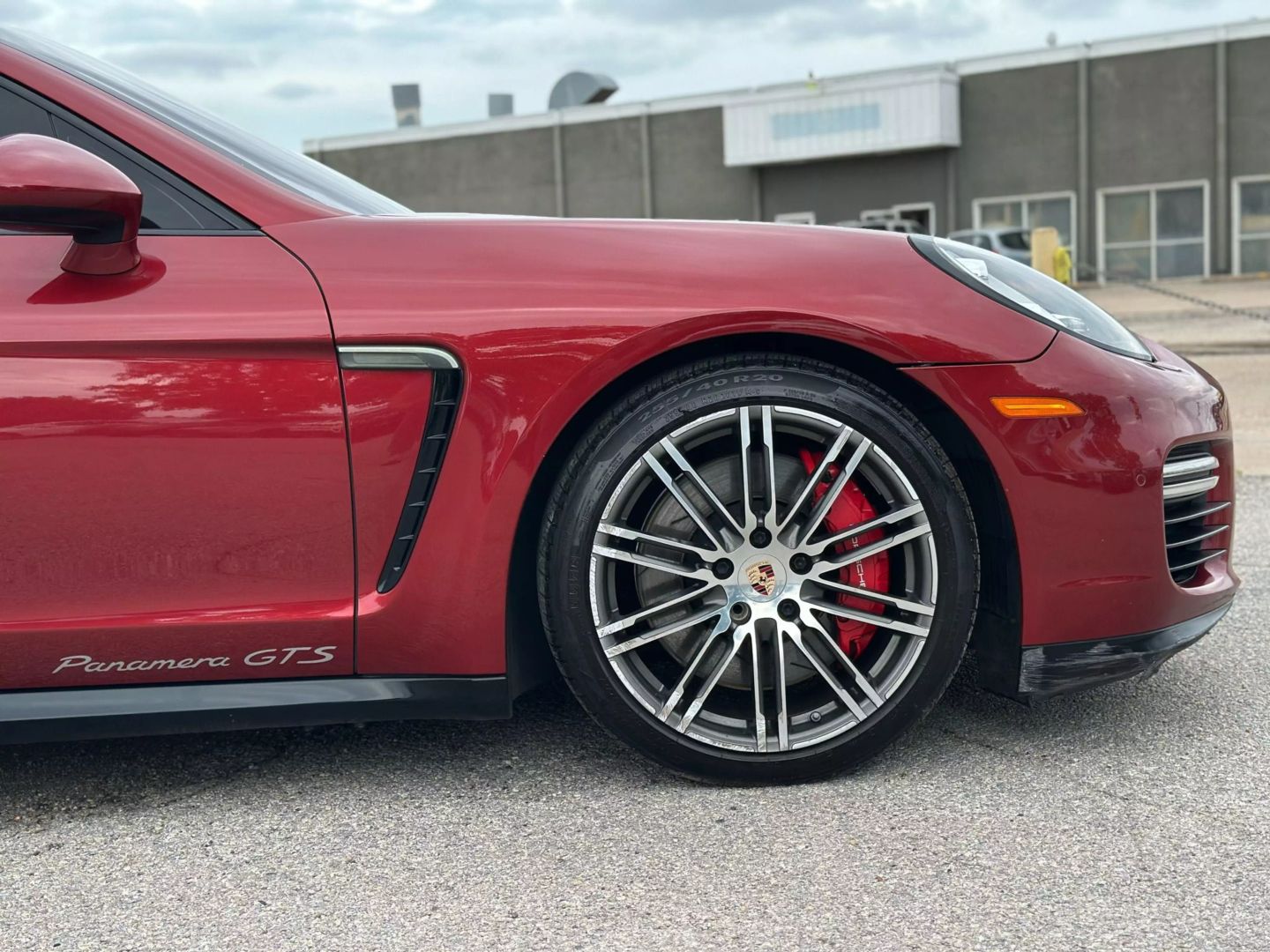 2014 Porsche Panamera - Image 17