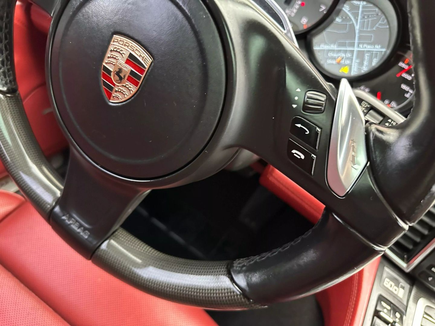 2014 Porsche Panamera - Image 64