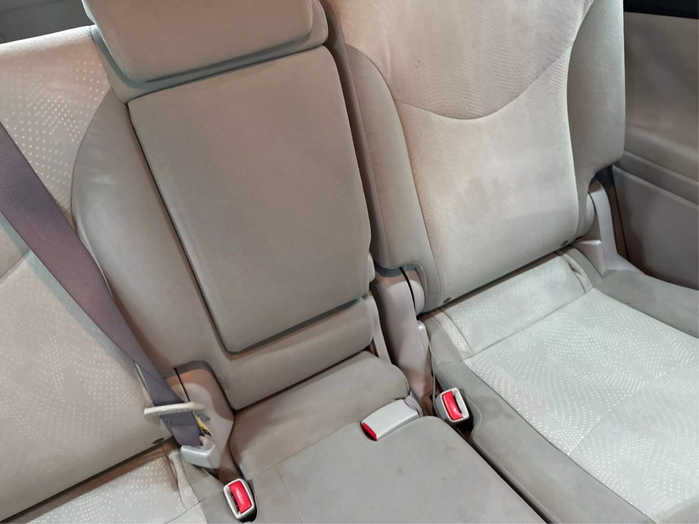 2012 Toyota Prius V - Image 27