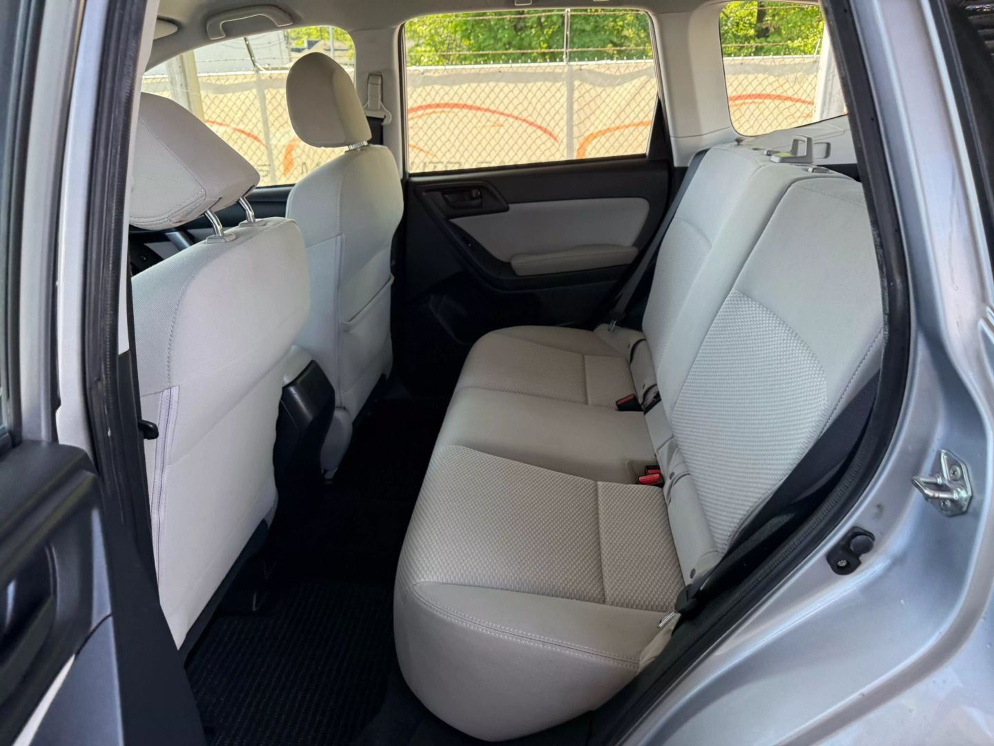 2016 Subaru Forester - Image 18