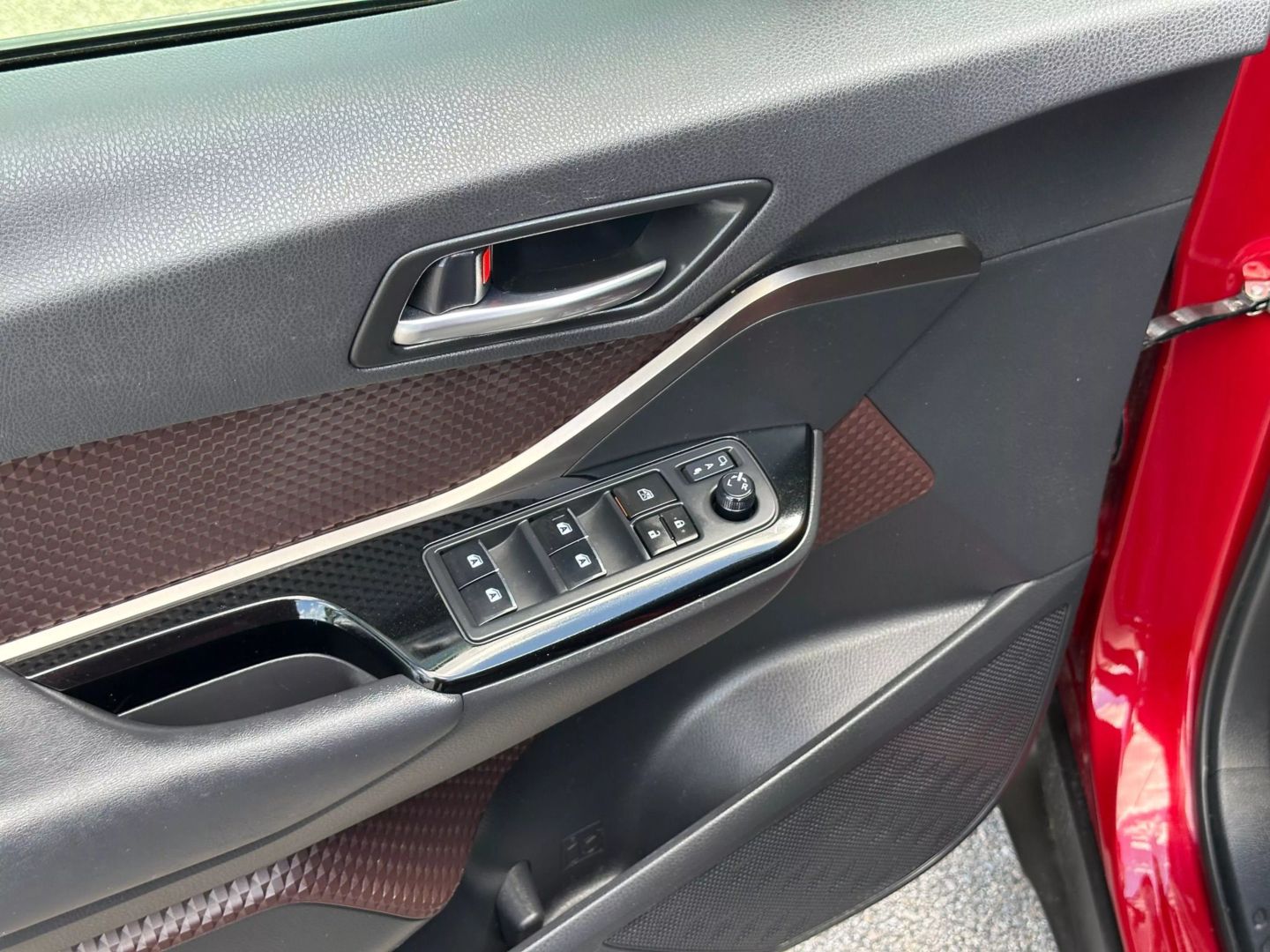 2019 Toyota C-hr - Image 12