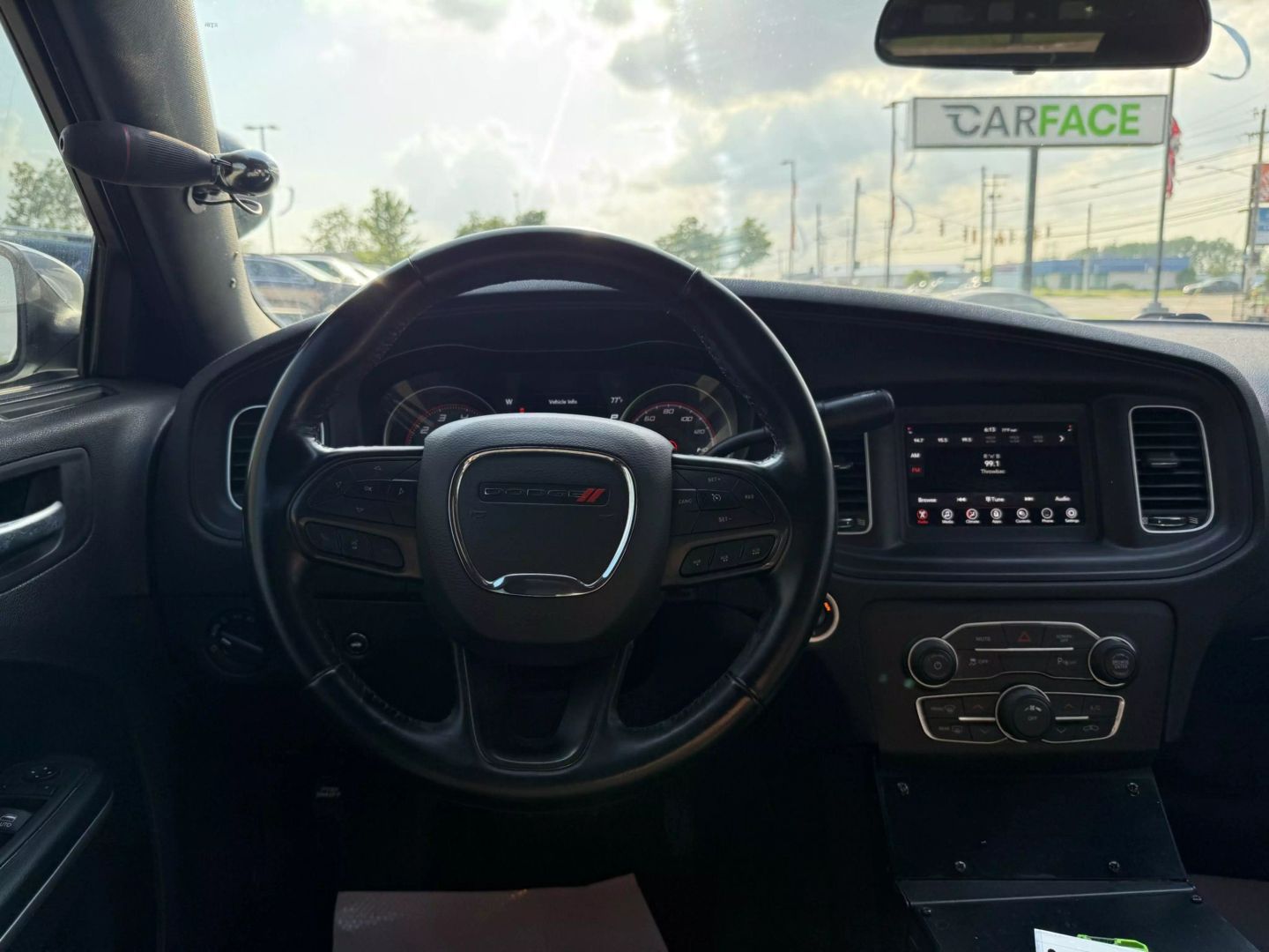 2021 Dodge Charger - Image 23