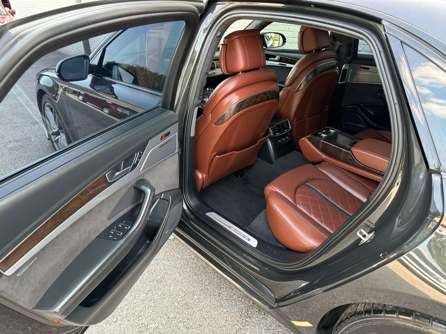 2017 Audi A8 - Image 30