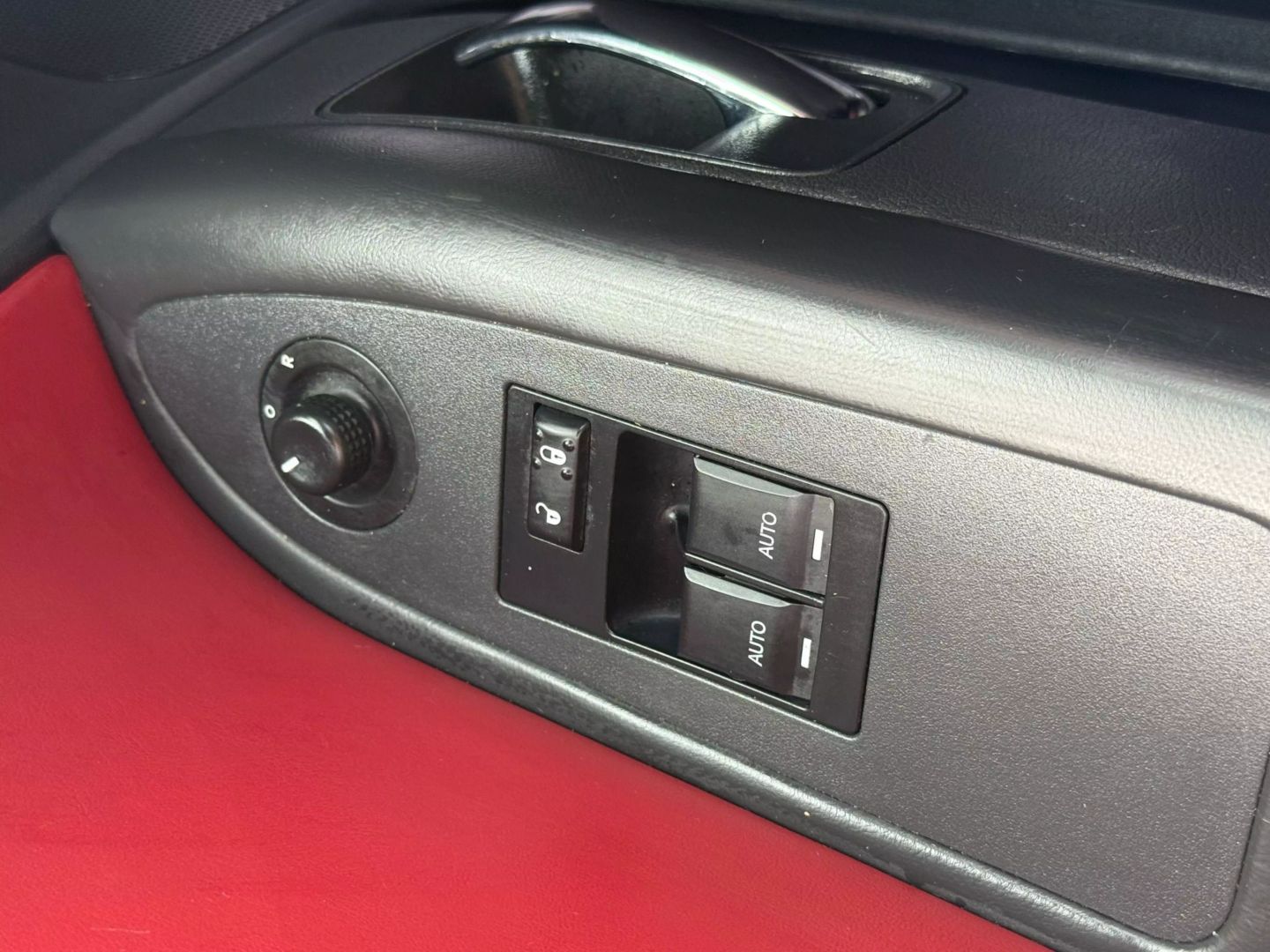 2013 Dodge Challenger - Image 39