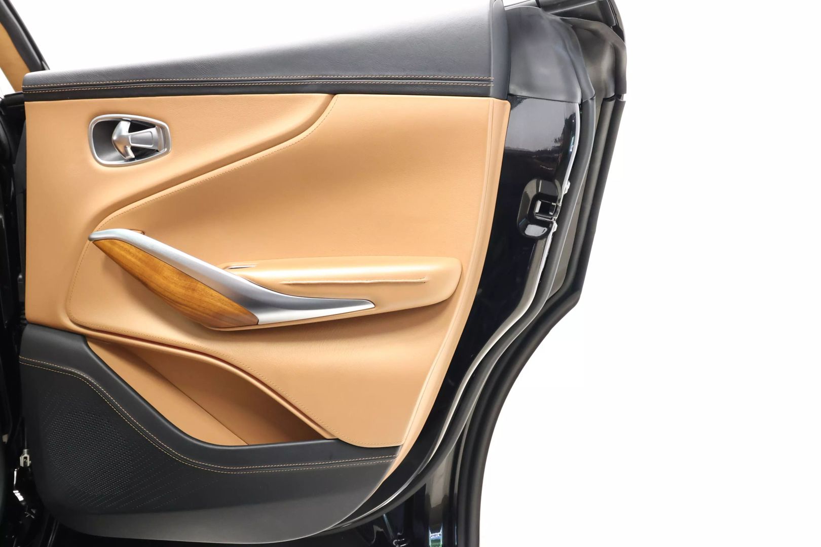 2021 Aston Martin Dbx - Image 78