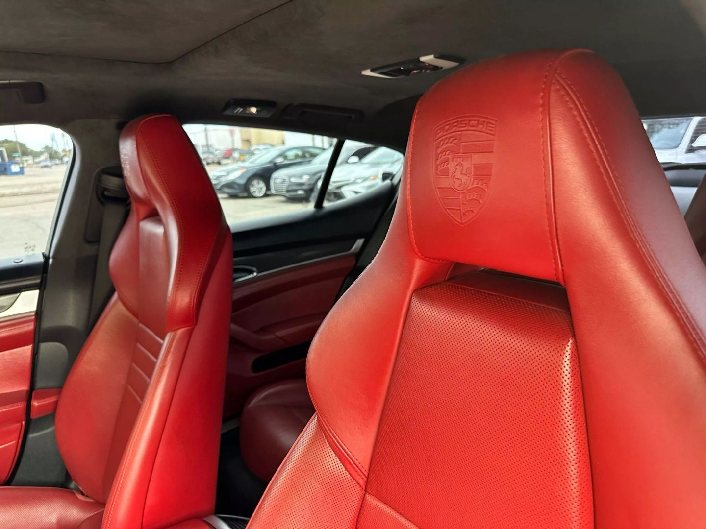 2014 Porsche Panamera - Image 29