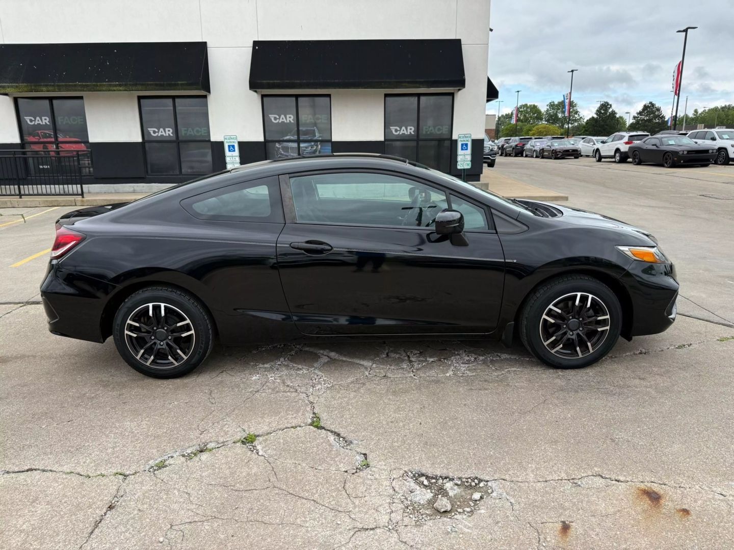 2014 Honda Civic - Image 15