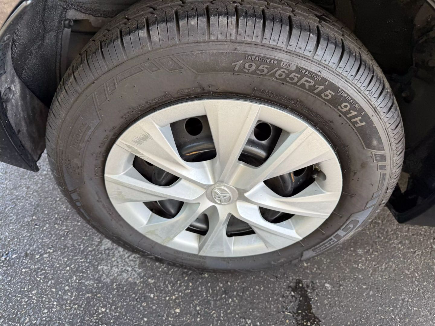 2015 Toyota Corolla - Image 43