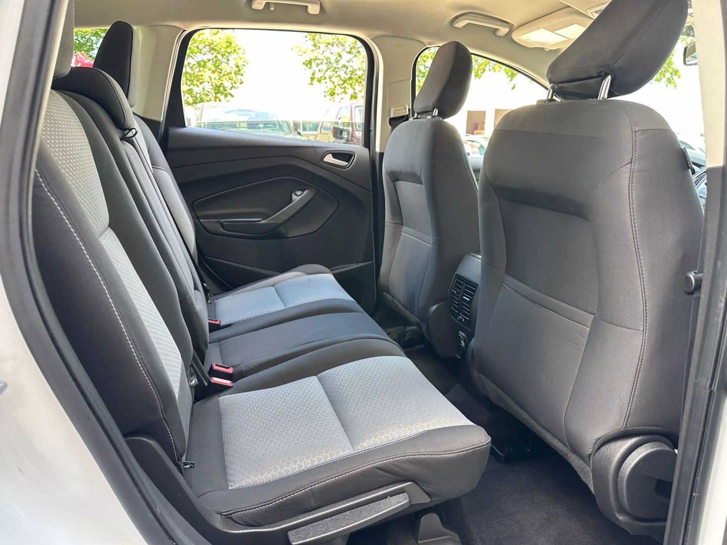 2018 Ford Escape - Image 23
