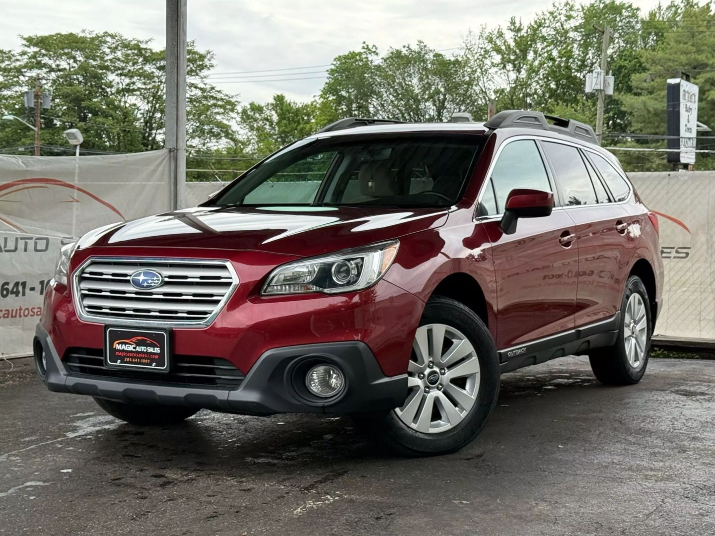 2017 Subaru Outback - Image 1