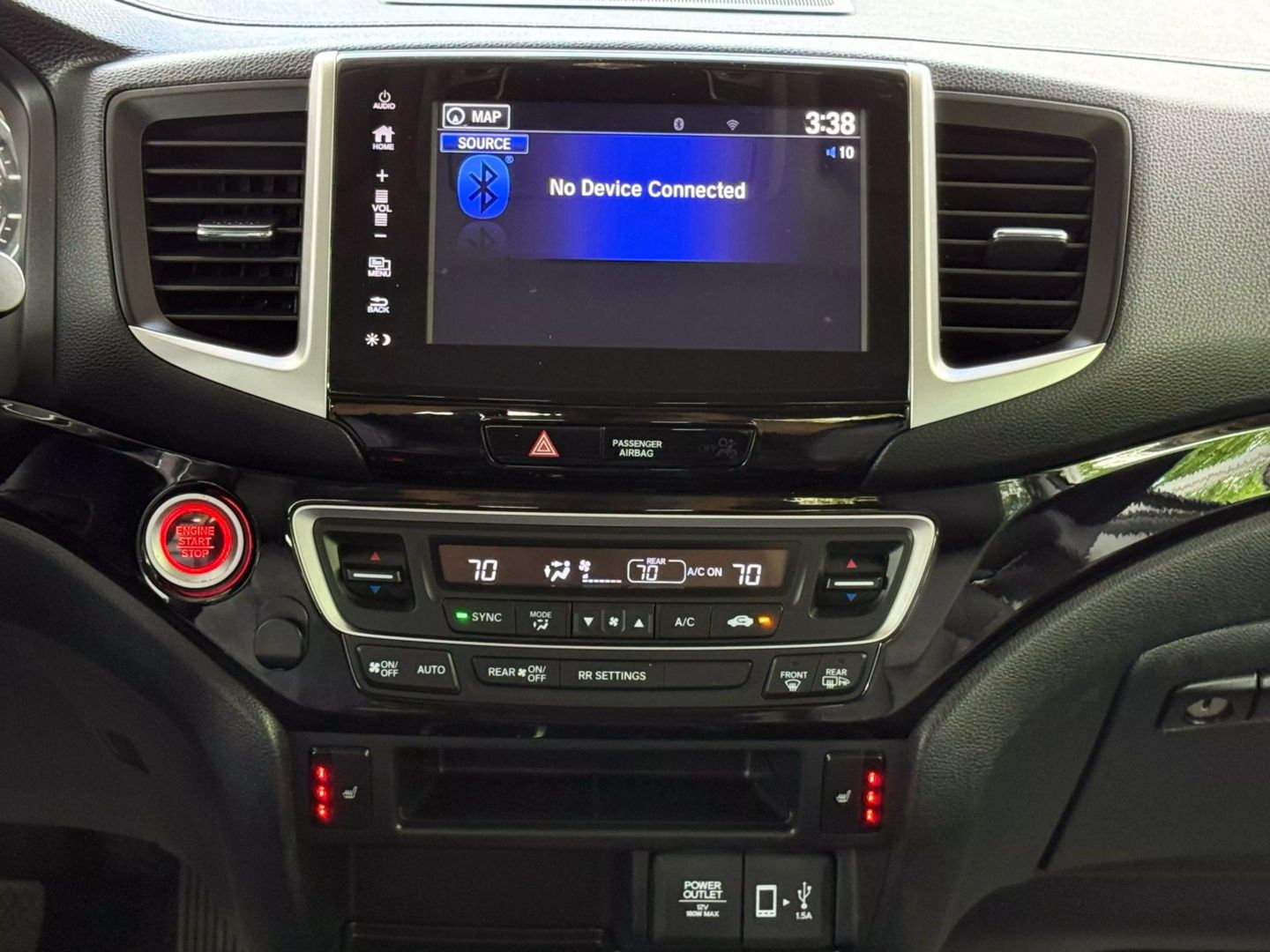 2020 Honda Ridgeline - Image 28