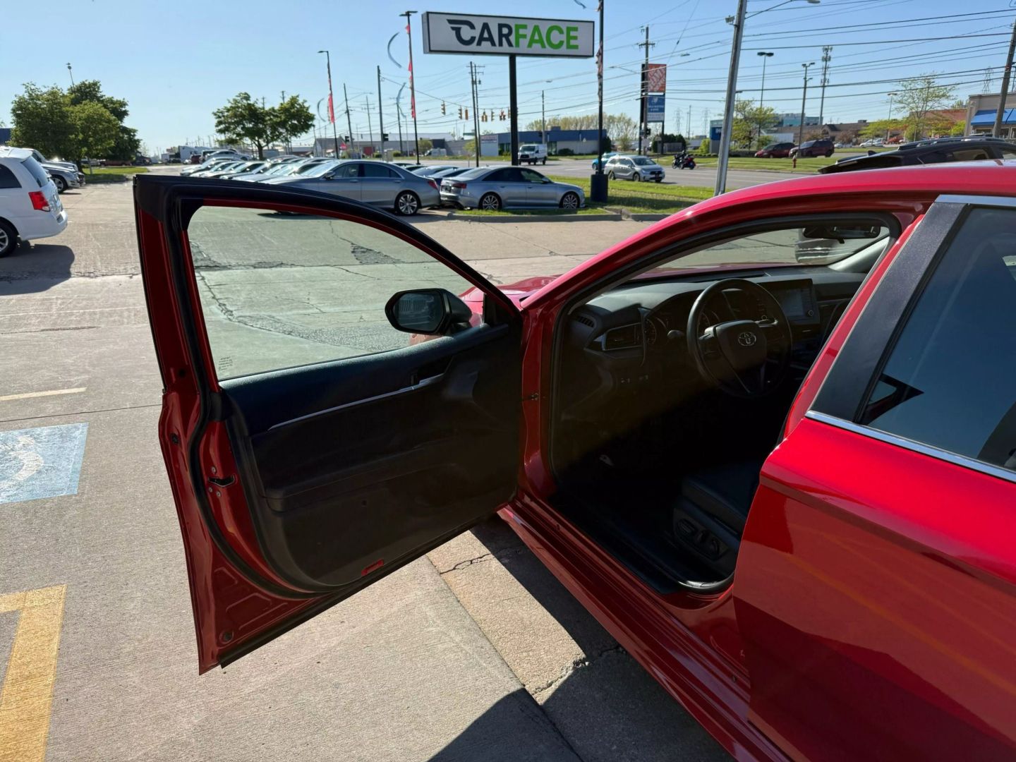 2023 Toyota Camry - Image 16