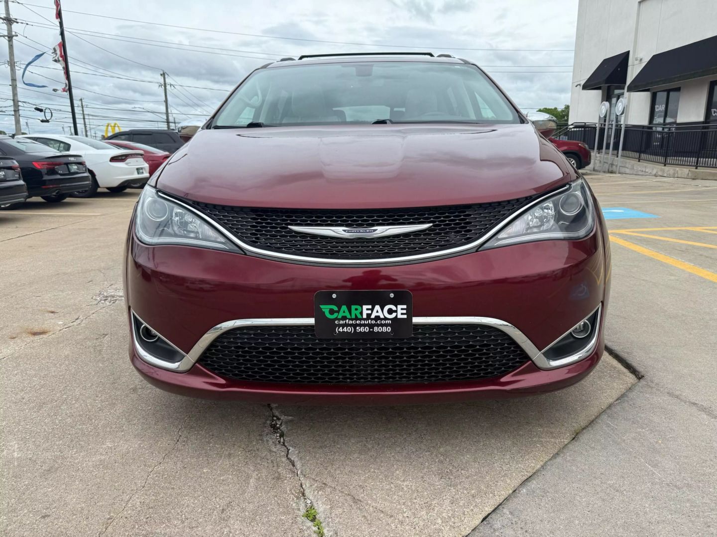2020 Chrysler Pacifica - Image 3