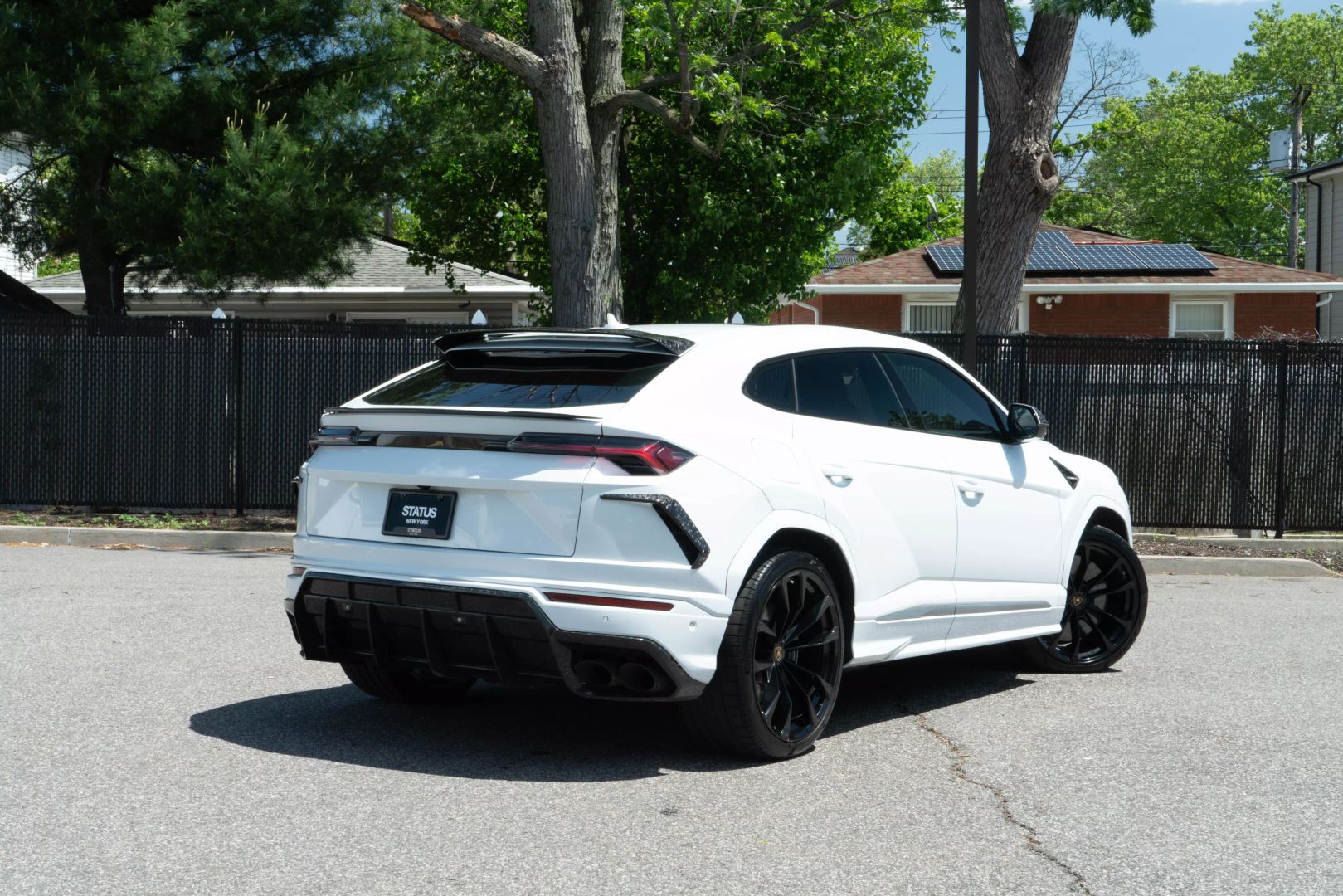 2019 Lamborghini Urus - Image 30