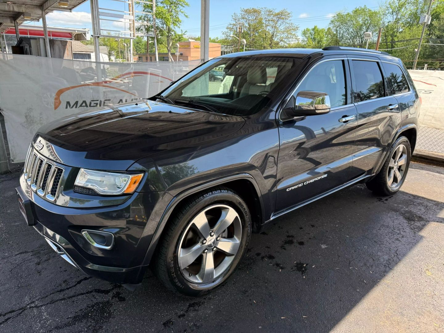 2015 Jeep Grand Cherokee - Image 8