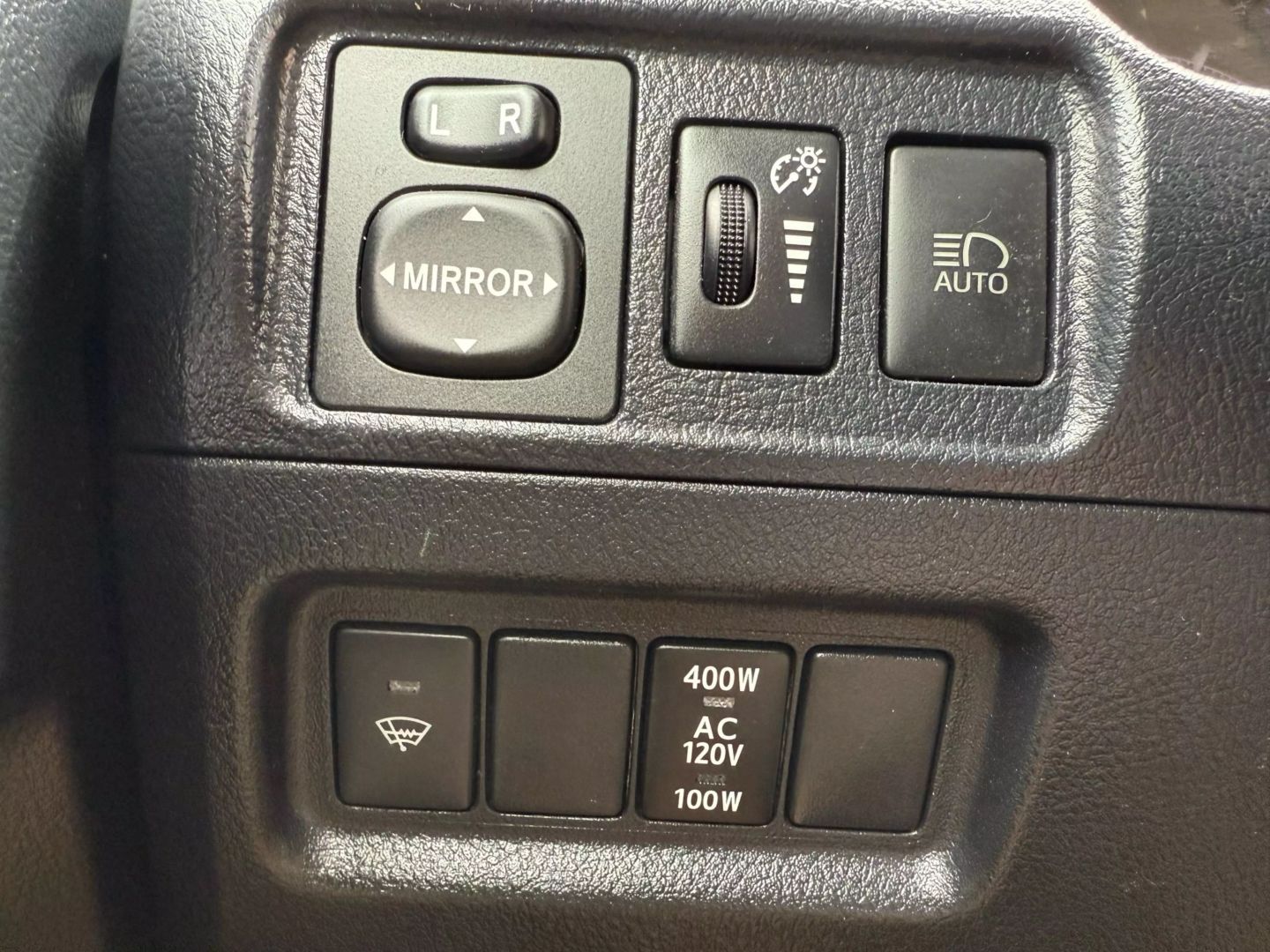 2020 Toyota 4runner - Image 35