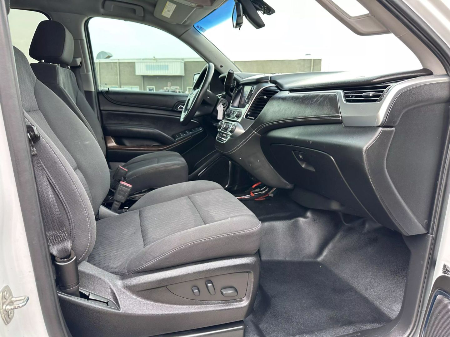 2019 Chevrolet Tahoe - Image 20