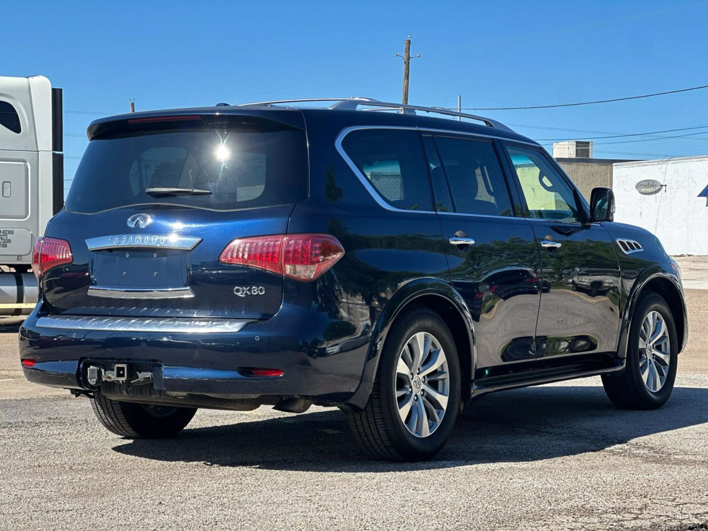 2015 Infiniti Qx80 - Image 7