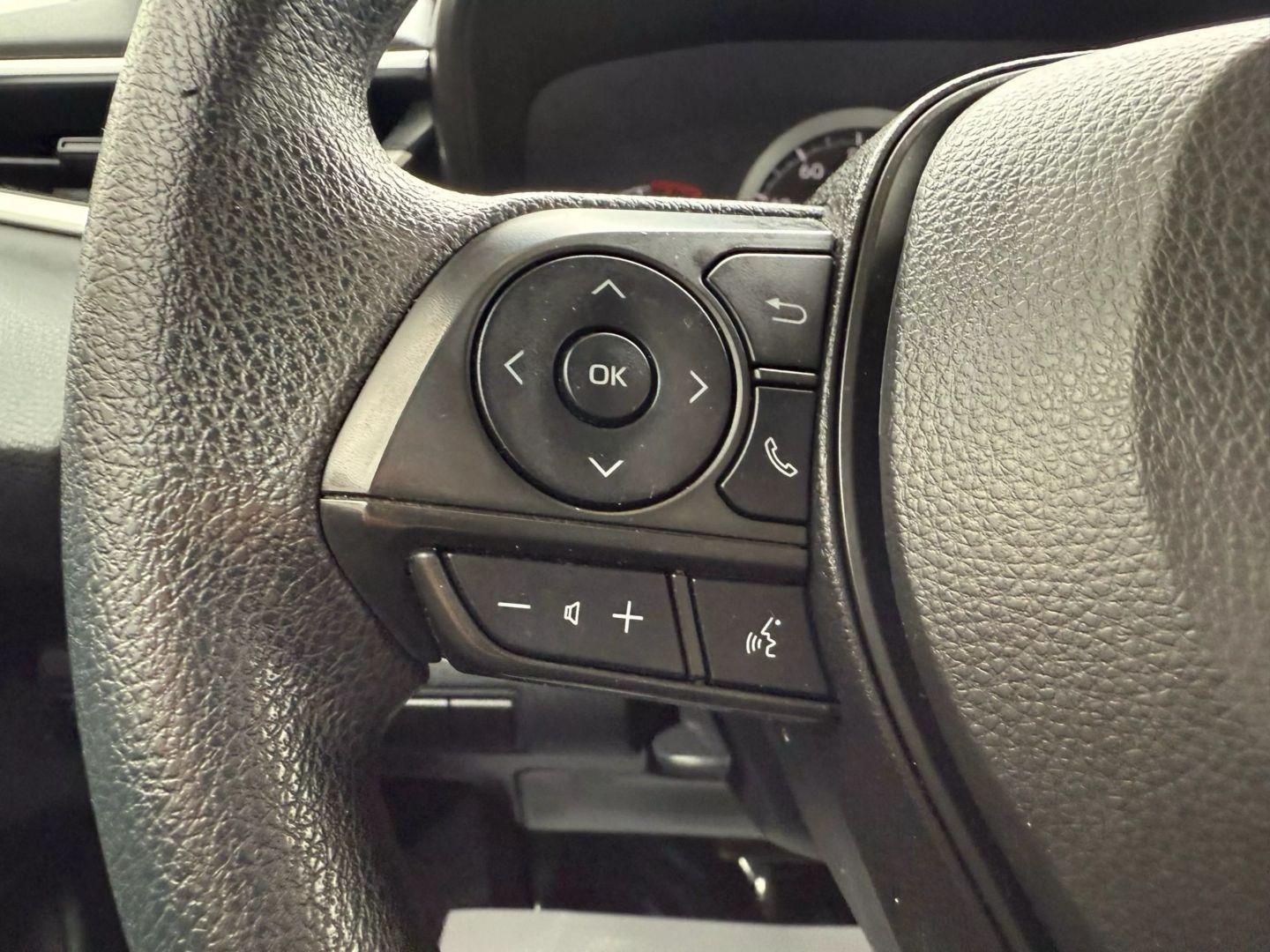 2022 Toyota Corolla - Image 28