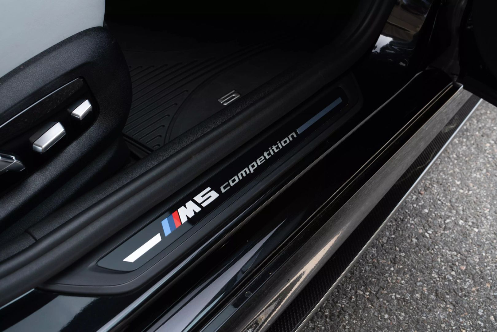 2022 Bmw M5 - Image 60