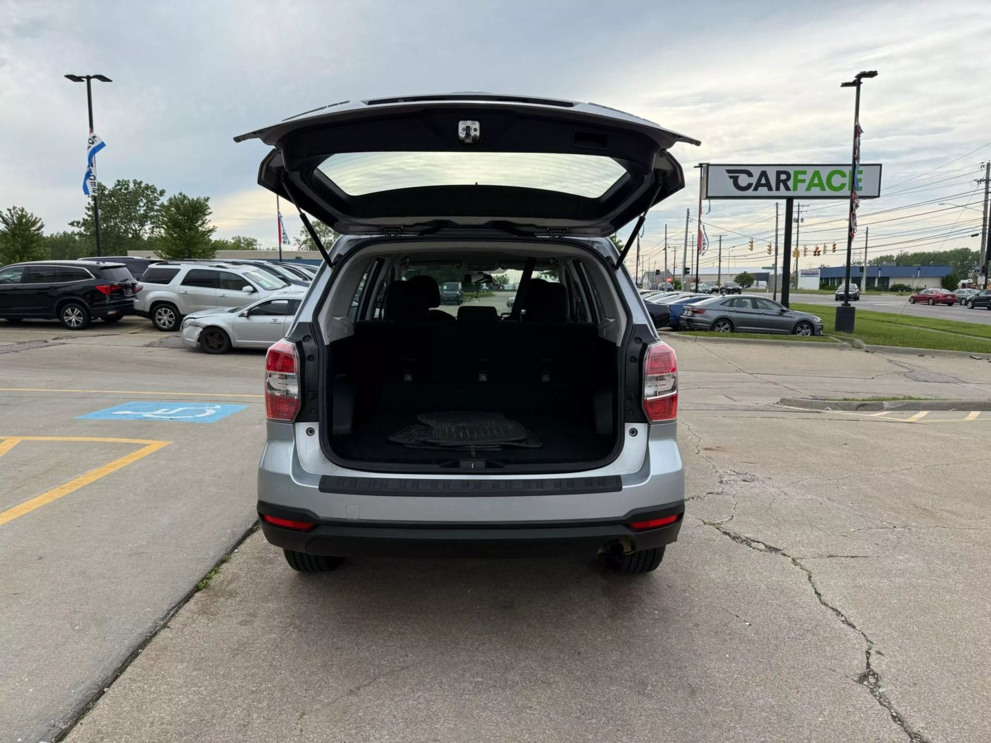 2015 Subaru Forester - Image 11