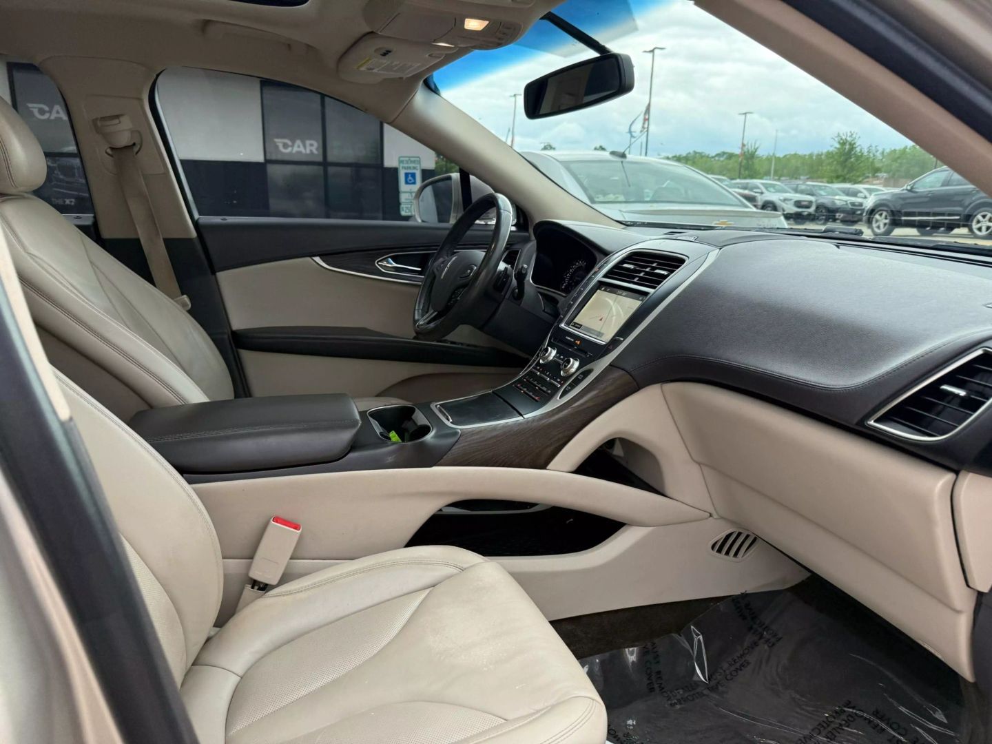 2017 Lincoln Mkx - Image 25