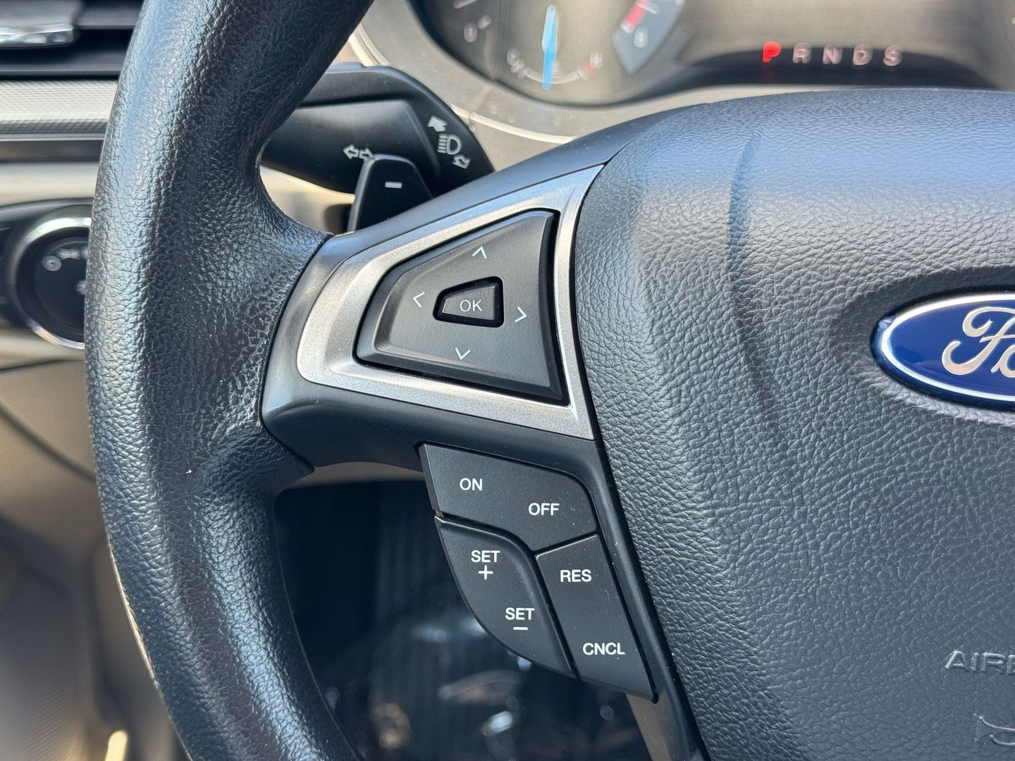 2017 Ford Fusion - Image 17